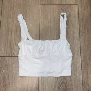 Aritzia/Wilfred Free XS white crop tank